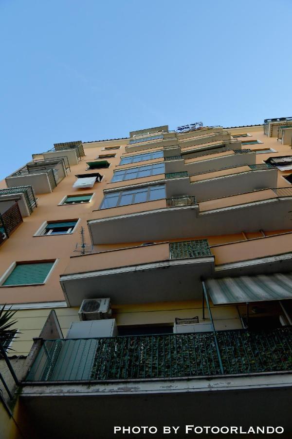 Casa Vacanza La Signorina Рим Екстериор снимка