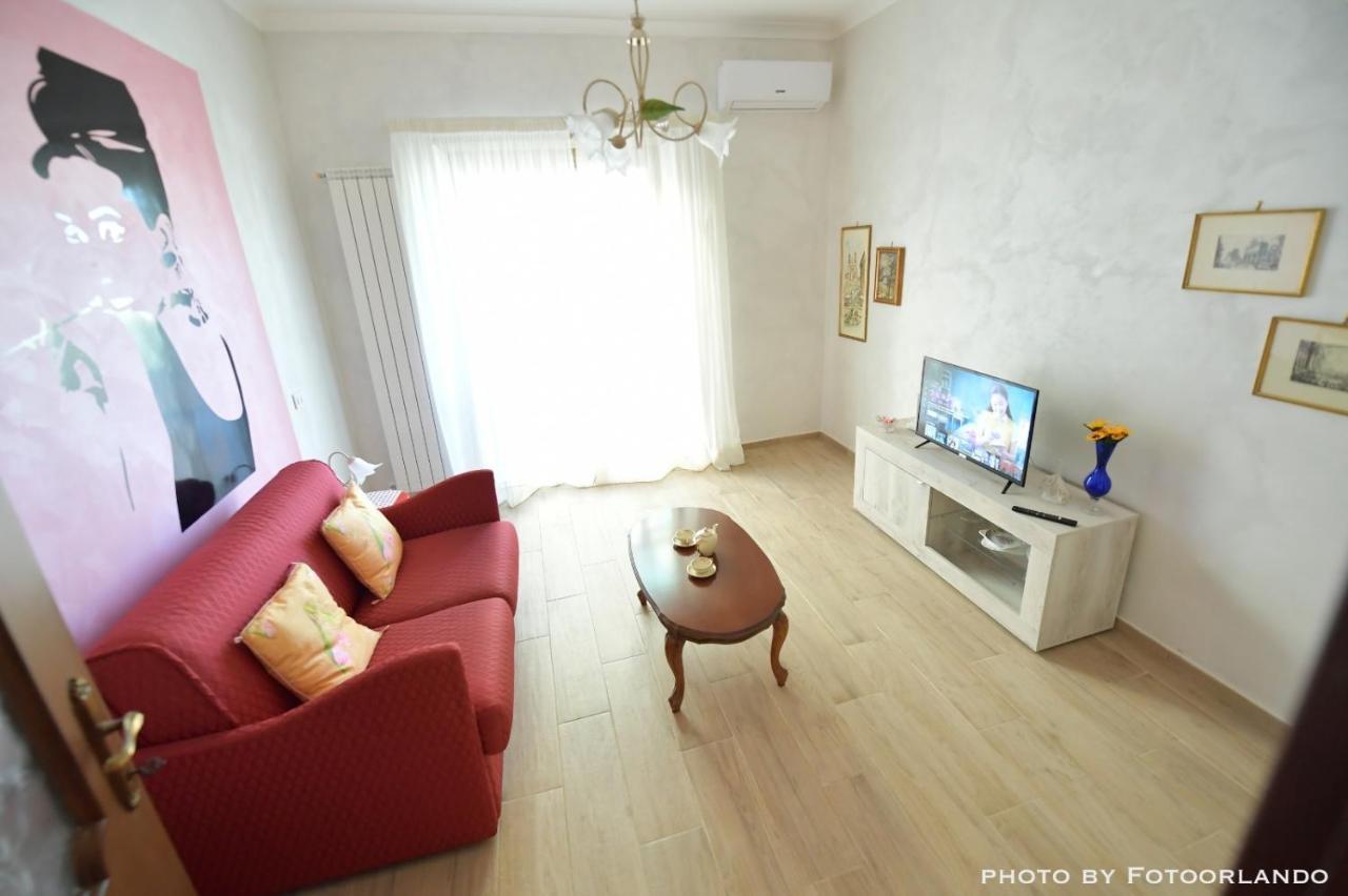 Casa Vacanza La Signorina Рим Екстериор снимка